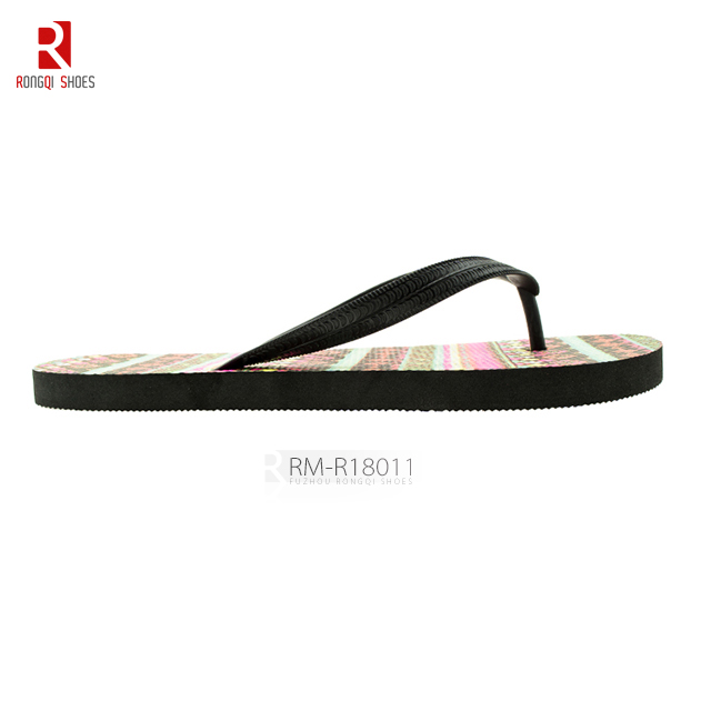 PE outsole PVC V-strap mens' beach flip-flops