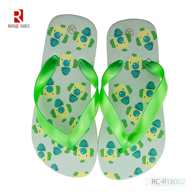 China factory price fancy kid's beach PE flip-flops